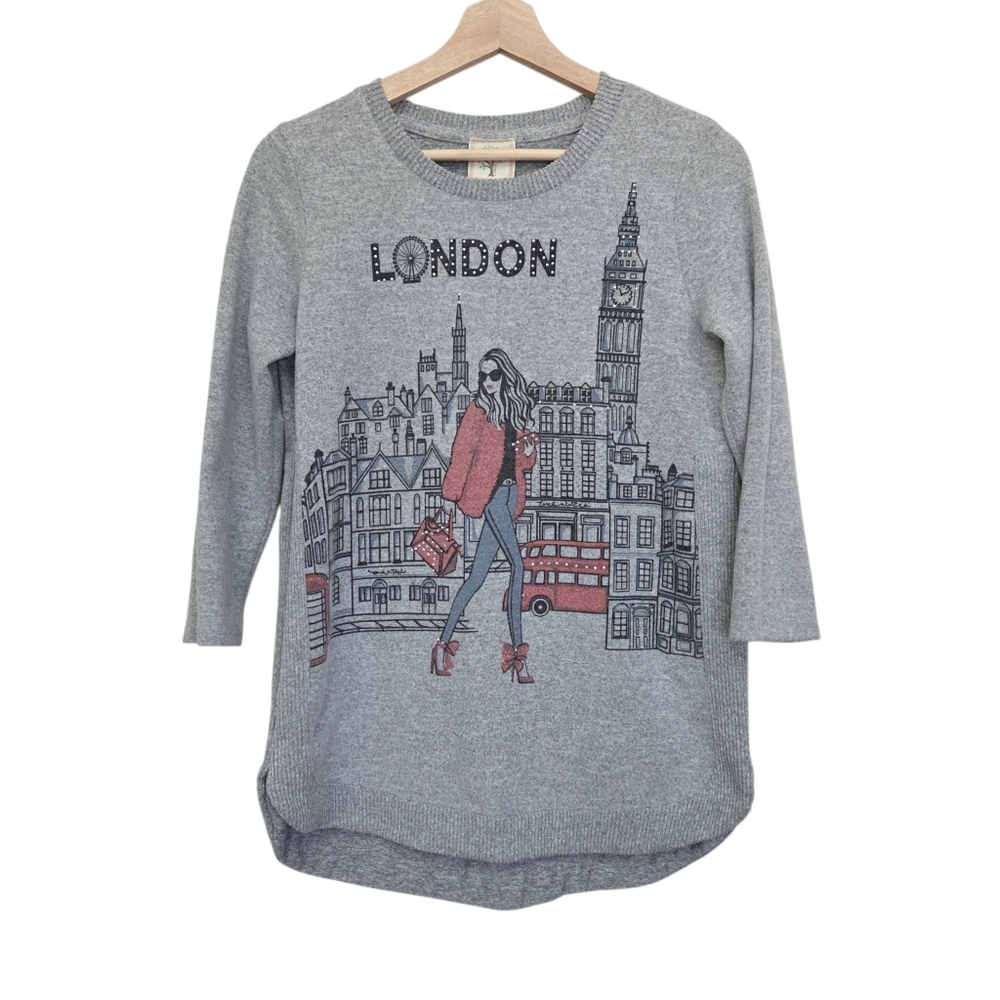 Colortree | London Shopping Graphic Print Sweater with Rhinestone Details Soft